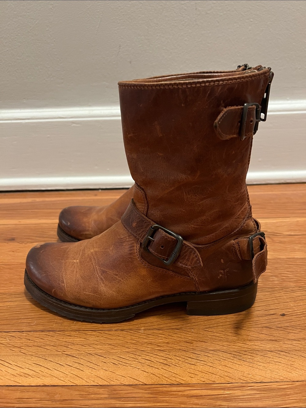 Frye Boots - Picture 4 of 11